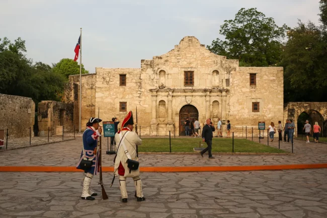 Planning Your Visit to the Alamo Planning Your Visit to the Alamo The Alamo welcomes visitors year-round, offering a variety of resources to enhance your experience. Tickets: Free timed-entry tickets are required to enter the Alamo Church. These can be obtained online in advance or upon arrival (subject to availability). General admission to the grounds and exhibits is free. Tours: The Alamo offers a range of guided tours led by knowledgeable docents. These tours provide in-depth insights into the Alamo's history and significance. Self-guided tours with audio guides are also available. Exhibits: Explore the Alamo's permanent and temporary exhibits, which utilize artifacts, documents, and multimedia displays to tell the story of the Alamo. The Alamo Shop: Commemorate your visit with a souvenir from The Alamo Shop. The shop offers a wide selection of books, apparel, gifts, and historical reproductions. Accessibility: The Alamo strives to be accessible to all visitors. Wheelchair ramps and elevators are available throughout the complex. Additionally, the Alamo offers ASL-interpreted tours and assistive listening devices. Beyond the Alamo: Exploring San Antonio's Rich History San Antonio boasts a wealth of historical and cultural attractions beyond the Alamo. Here are a few suggestions to complement your visit: The San Antonio Missions National Historical Park: Explore the other four Spanish colonial missions that, along with the Alamo, comprise a UNESCO World Heritage Site. The San Antonio River Walk: Embark on a scenic boat tour or stroll along the River Walk, a lively pedestrian walkway lined with shops, restaurants, and historic landmarks. The Institute of Texan Cultures: Immerse yourself in the diverse cultural heritage of Texas at this museum dedicated to showcasing the stories of the state's many communities. The Witte Museum: Explore Texas history and culture from prehistoric times to the present day at this renowned museum. By combining your visit to the Alamo with explorations of other historical sites and cultural experiences, you can gain a deeper understanding of San Antonio's vibrant past and its place within the broader narrative of Texan and American history. The Alamo stands as a powerful reminder of the sacrifices made in the pursuit of freedom. A visit to this iconic landmark offers a chance to connect with the past, contemplate the complexities of history, and appreciate the enduring spirit of Texas.